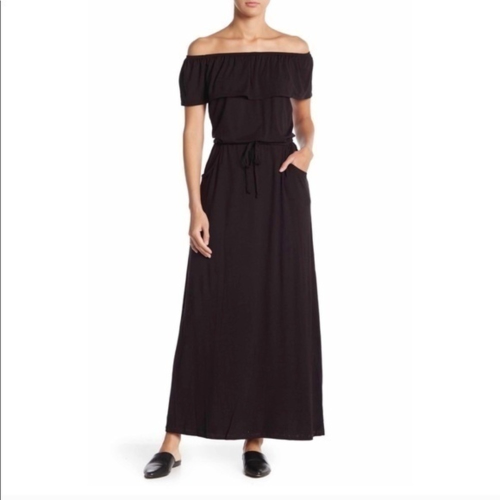 Max Studio Off the‎ Shoulder Black Maxi Dress Small